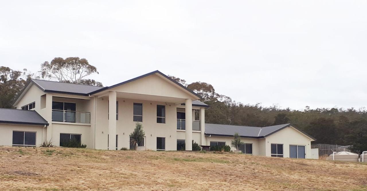 Hotel Couples Retreat With Mountain View Near Hobart Sandford Exterior foto