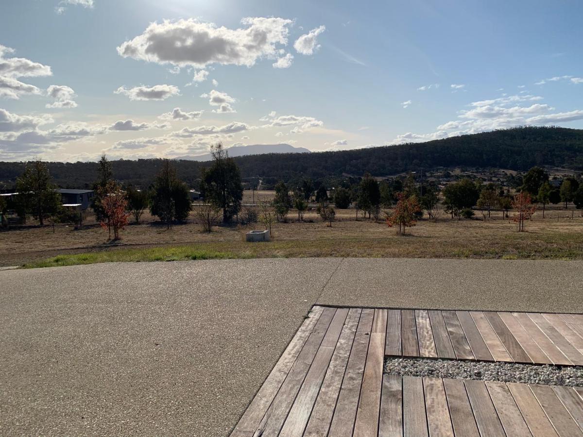 Hotel Couples Retreat With Mountain View Near Hobart Sandford Exterior foto